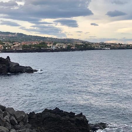 Le tre meraviglie a 200 m dal mare Aeroporto di Catania Fontana Rossa Esterno foto